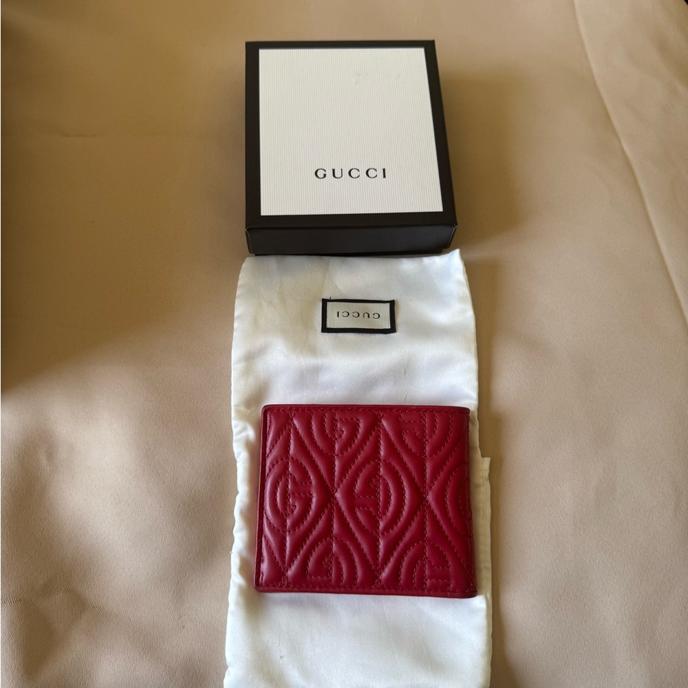 Gucci Quilted Red Leather Card Wallet